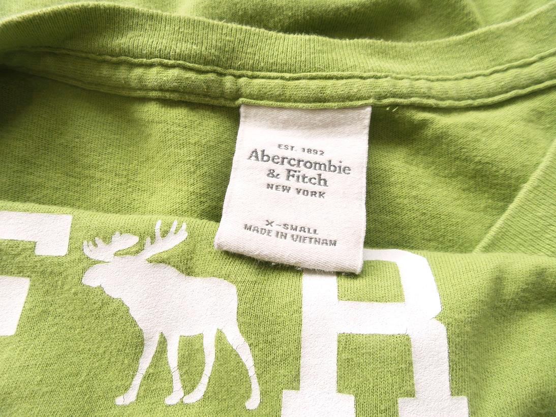 ABERCROMBIE & FITCH Rozmiar XS Okrągły dekolt T-Shirt Krótki rękaw Materiał Bawełna 100% ABERCROMBIE & FITCH Rozmiar XS Okrągły dekolt T-Shirt Krótki rękaw Materiał Bawełna 100%