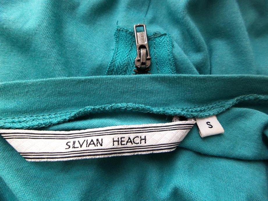 Silvian Heach Rozmiar S Kolor Niebieski Okrągły dekolt Sukienka T-Shirt Krótki rękaw Do Kolan Materiał Modal Silvian Heach Rozmiar S Kolor Niebieski Okrągły dekolt Sukienka T-Shirt Krótki rękaw Do Kolan Materiał Modal