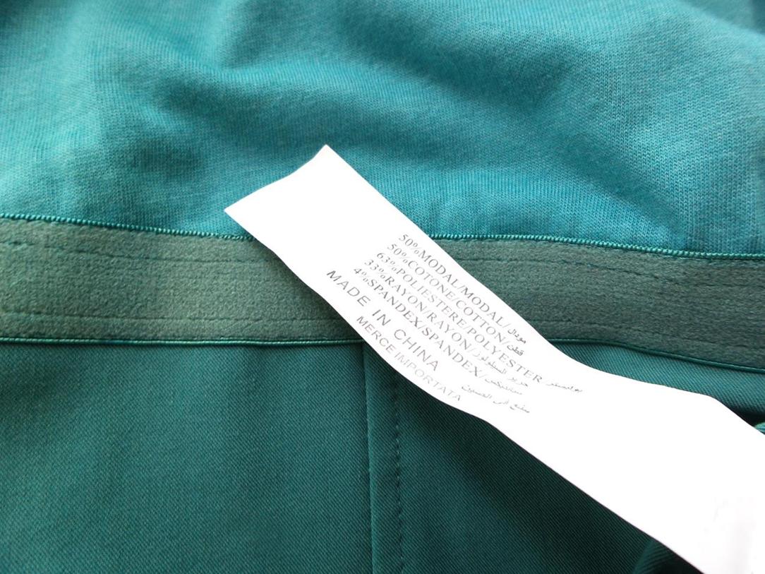 Silvian Heach Rozmiar S Kolor Niebieski Okrągły dekolt Sukienka T-Shirt Krótki rękaw Do Kolan Materiał Modal Silvian Heach Rozmiar S Kolor Niebieski Okrągły dekolt Sukienka T-Shirt Krótki rękaw Do Kolan Materiał Modal