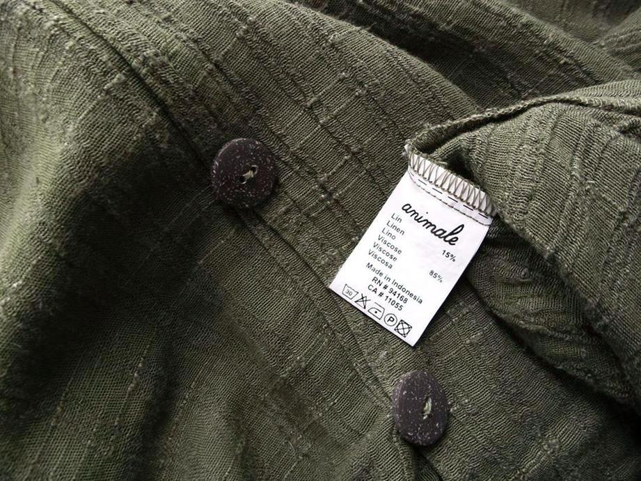 ANIMALE Rozmiar S (36/38) Kolor Zielony Okrągły dekolt Bluzka Krótki rękaw Materiał Wiskoza ANIMALE Rozmiar S (36/38) Kolor Zielony Okrągły dekolt Bluzka Krótki rękaw Materiał Wiskoza