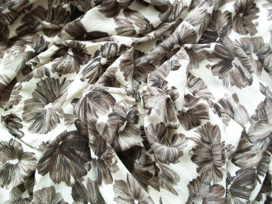 Indiska Rozmiar S Okrągły dekolt Sukienka Sheath Krótki rękaw Do Kolan Materiał Wiskoza 100% Indiska Rozmiar S Okrągły dekolt Sukienka Sheath Krótki rękaw Do Kolan Materiał Wiskoza 100%