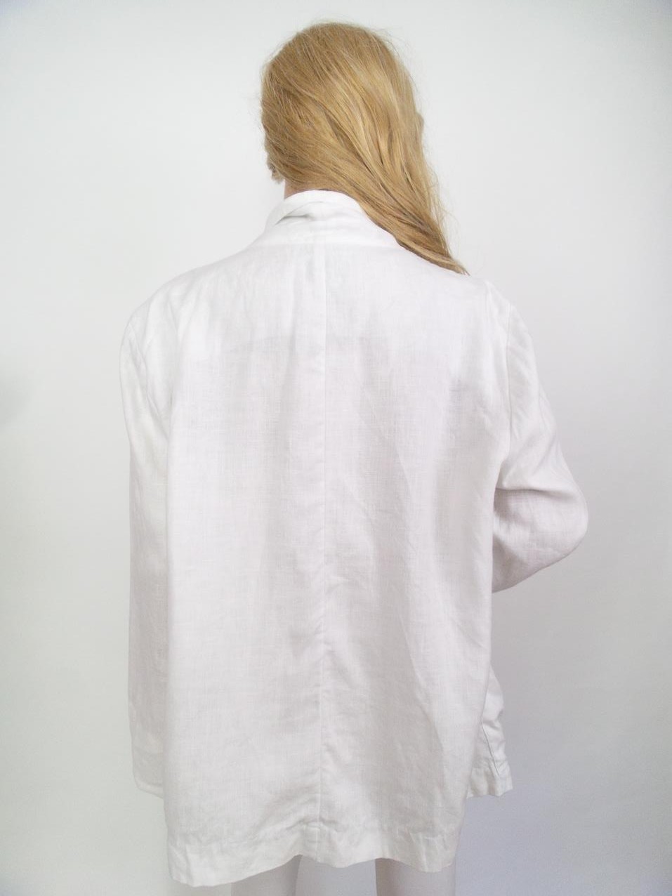 LONG TALL SALLY Rozmiar 18 (46) Kolor Biały Okrągły dekolt Długi Otwarty Kardigan Długi rękaw Materiał Len 100% LONG TALL SALLY Rozmiar 18 (46) Kolor Biały Okrągły dekolt Długi Otwarty Kardigan Długi rękaw Materiał Len 100%
