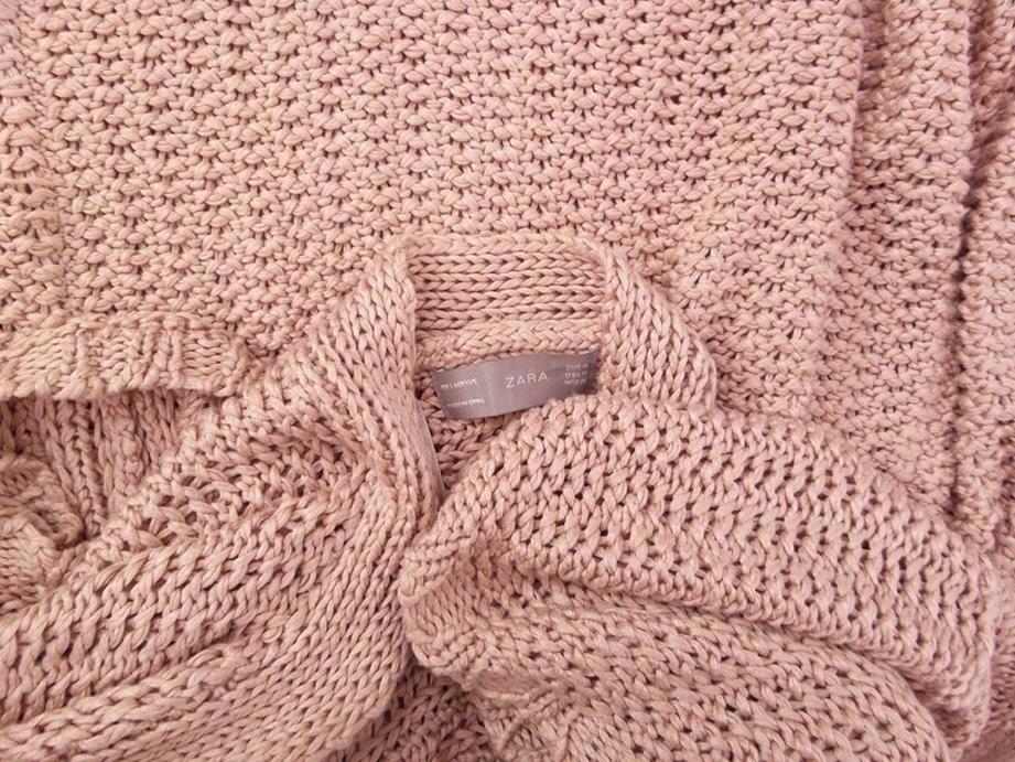 Zara Rozmiar M Głęboki Serek Otwarty Kardigan Krótki rękaw Materiał Akryl 100% Zara Rozmiar M Głęboki Serek Otwarty Kardigan Krótki rękaw Materiał Akryl 100%