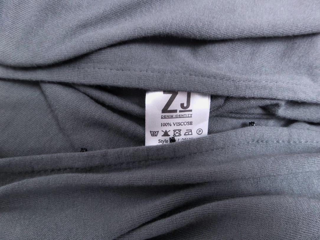Zj denim Rozmiar XL Kolor Szary Dekolt U Kardigan Zapinany Długi rękaw Materiał Wiskoza 100% Zj denim Rozmiar XL Kolor Szary Dekolt U Kardigan Zapinany Długi rękaw Materiał Wiskoza 100%