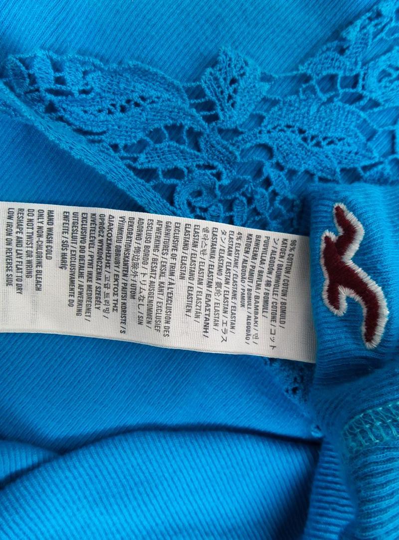 20161020_083958.jpg Hollister Rozmiar L Kolor Niebieski Dekolt U Bluzka Bezrękawnik Materiał Bawełna