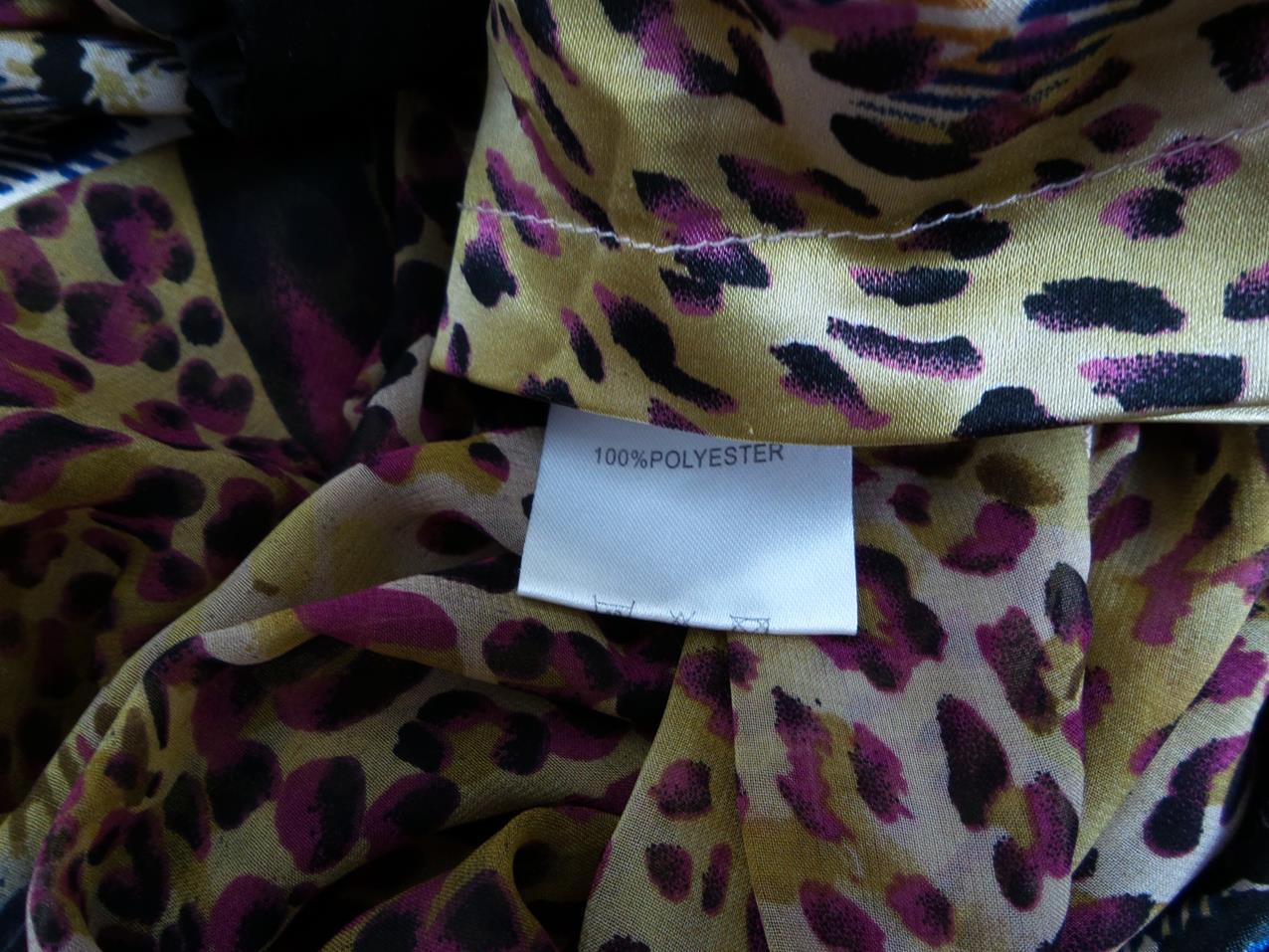 Pepper tree Rozmiar M Na Jedno Ramię Sukienka Bodycon Bezrękawnik Do Kolan Pepper tree Rozmiar M Na Jedno Ramię Sukienka Bodycon Bezrękawnik Do Kolan