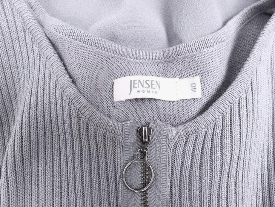 Jensen Rozmiar 40 Kolor Szary Okrągły dekolt Sukienka Prostokątna Bezrękawnik Midi Materiał Wiskoza Jensen Rozmiar 40 Kolor Szary Okrągły dekolt Sukienka Prostokątna Bezrękawnik Midi Materiał Wiskoza