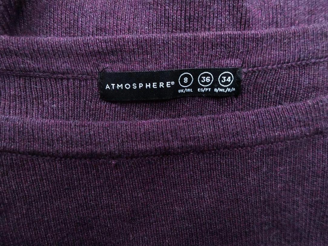 ATMOSPHERE Rozmiar 34/36 W serek Sukienka Sweterkowa Długi rękaw Do Kolan Materiał Wiskoza ATMOSPHERE Rozmiar 34/36 W serek Sukienka Sweterkowa Długi rękaw Do Kolan Materiał Wiskoza