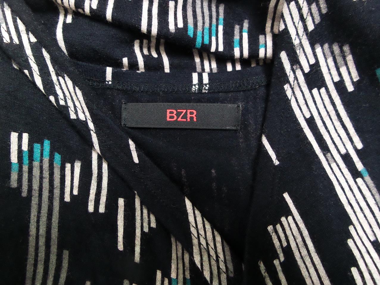 BZR Rozmiar M Kolor Czarny W serek Sukienka Ołówkowa Krótki rękaw Do Kolan Materiał Wiskoza BZR Rozmiar M Kolor Czarny W serek Sukienka Ołówkowa Krótki rękaw Do Kolan Materiał Wiskoza