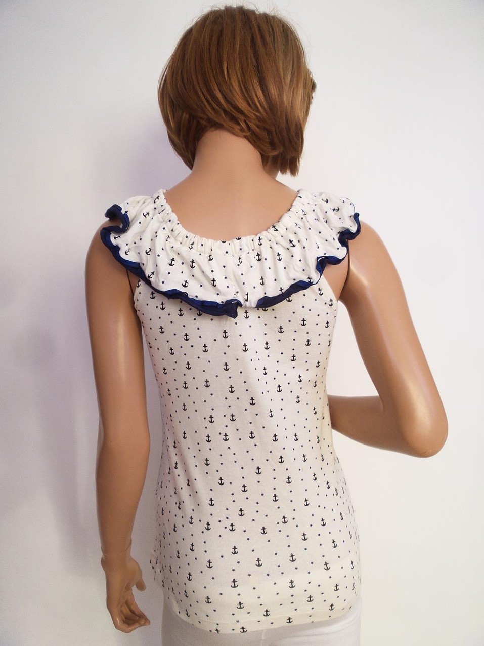 20161213_100049.jpg Topshop Rozmiar 14 (42) Okrągły dekolt Bluzka Bezrękawnik Materiał Bawełna 100%
