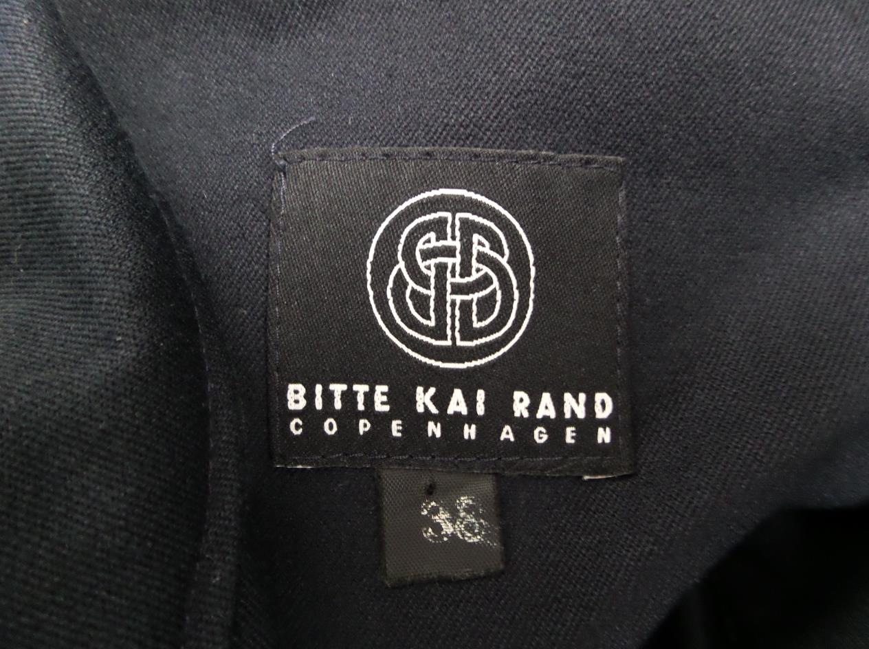 20161214_111732.jpg BITTE KAI RAND Rozmiar 38 Kolor Granatowy Pół golf Żakiet z zapięciem Długi rękaw Materiał Bawełna
