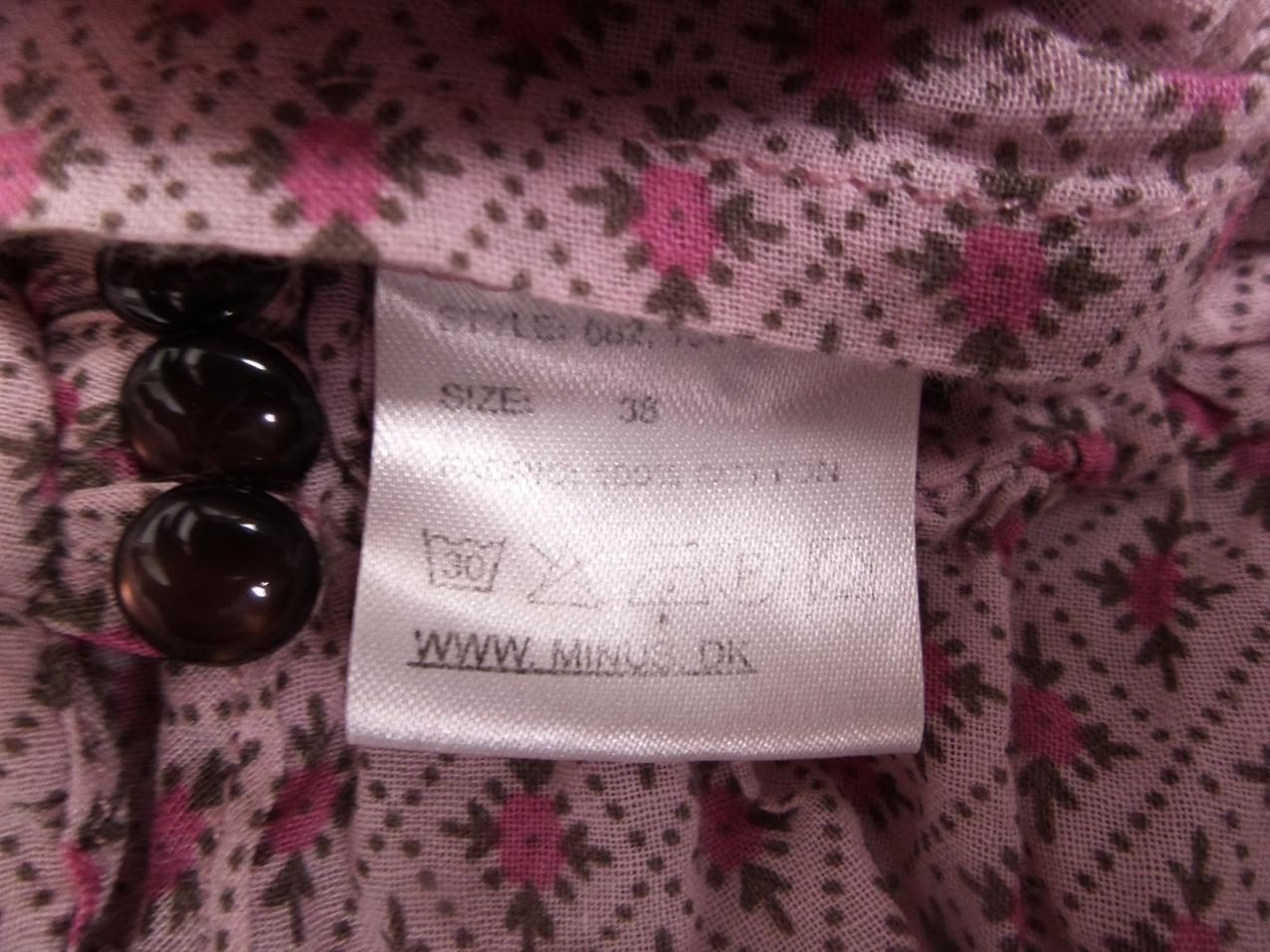 Minus Rozmiar 38 Kolor Różowy Okrągły dekolt Sukienka Mini Rękaw 3/4 Krótka Materiał Bawełna Minus Rozmiar 38 Kolor Różowy Okrągły dekolt Sukienka Mini Rękaw 3/4 Krótka Materiał Bawełna