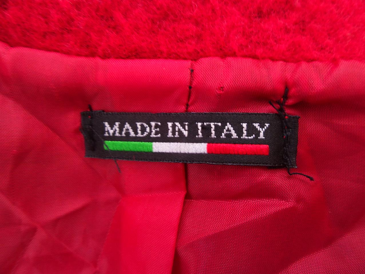 Made in Italy Rozmiar XL Kolor Czerwony Płaszcz Rękaw 3/4 Materiał Wełna