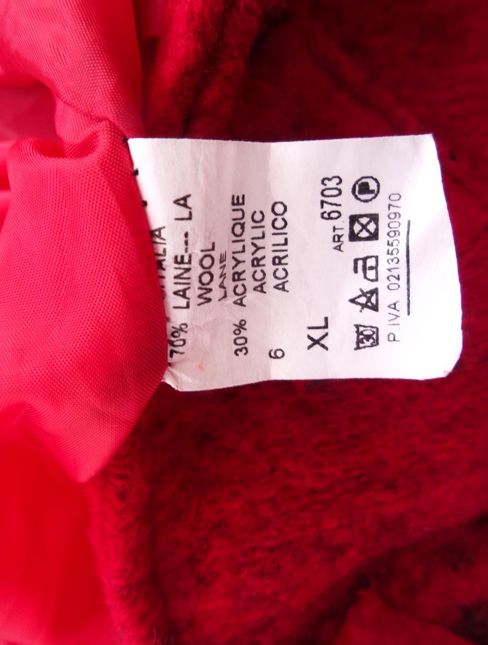 Made in Italy Rozmiar XL Kolor Czerwony Płaszcz Rękaw 3/4 Materiał Wełna