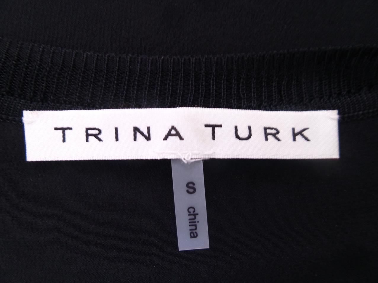 20170505_153432.jpg Trina Turk Rozmiar S Kolor Czarny Crew Neck Bluzka Krótki rękaw Materiał Jedwab