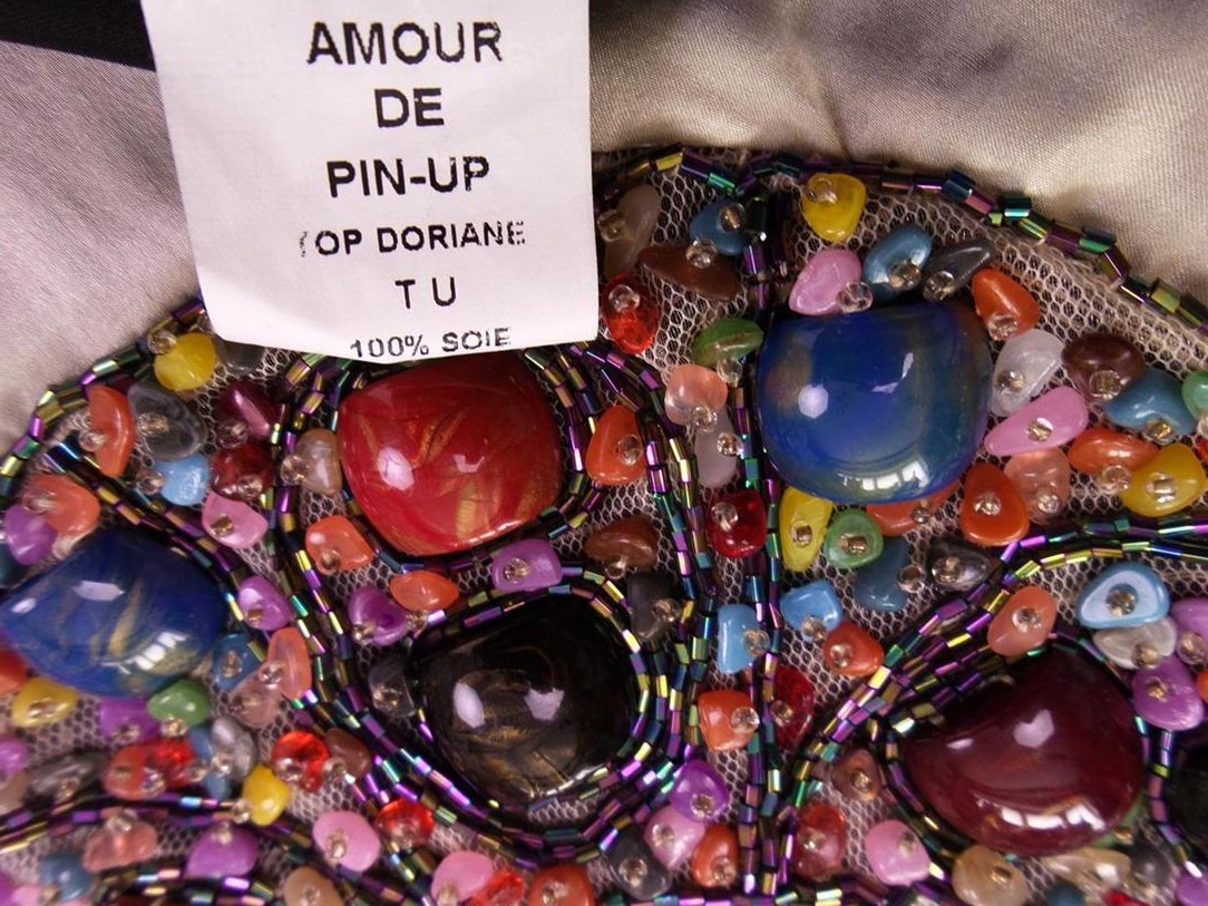 Amour de Pin Up Rozmiar S Kolor Granatowy Geometryczny Okrągły dekolt Bluzka Bezrękawnik Materiał Jedwab Amour de Pin Up Rozmiar S Kolor Granatowy Geometryczny Okrągły dekolt Bluzka Bezrękawnik Materiał Jedwab