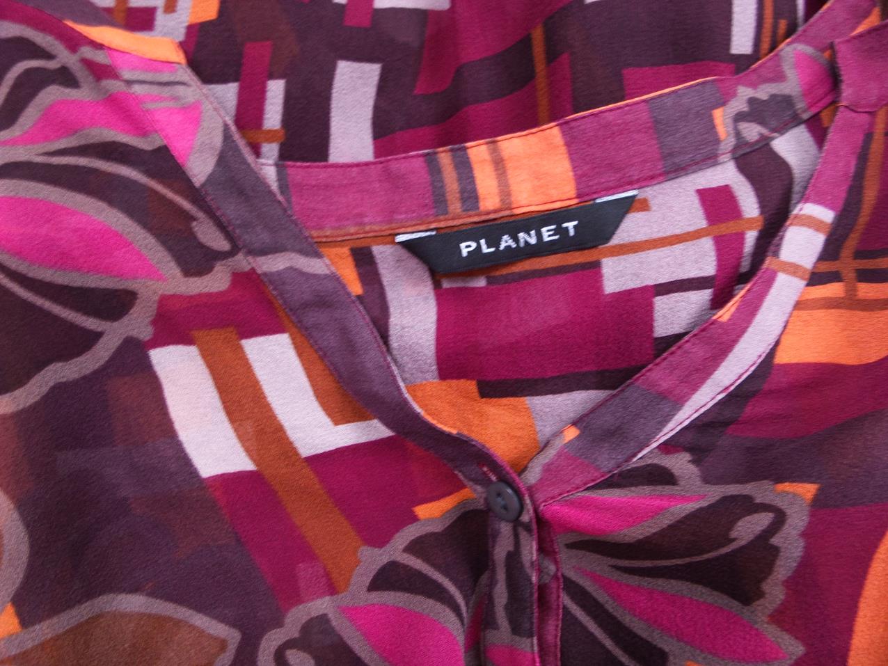 Planet Rozmiar 44 Kolor Purpurowy Split Crew Neck Tunika Zapinana Bluzka Długi rękaw Materiał Jedwab Planet Rozmiar 44 Kolor Purpurowy Split Crew Neck Tunika Zapinana Bluzka Długi rękaw Materiał Jedwab