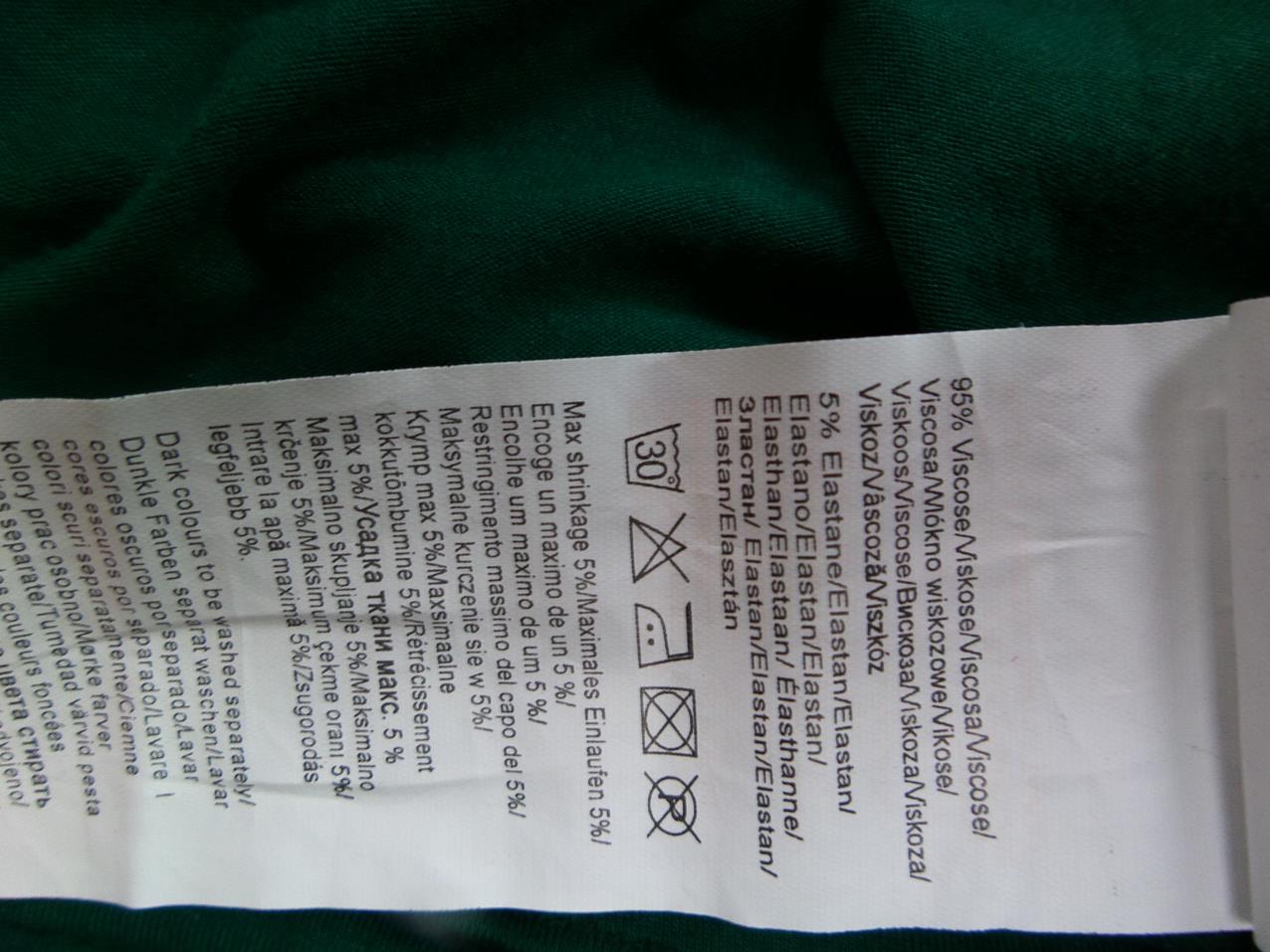 Vila Rozmiar S/M Kolor Zielony Drapowany dekolt Sukienka Mini Rękaw 3/4 Krótka Materiał Wiskoza Vila Rozmiar S/M Kolor Zielony Drapowany dekolt Sukienka Mini Rękaw 3/4 Krótka Materiał Wiskoza
