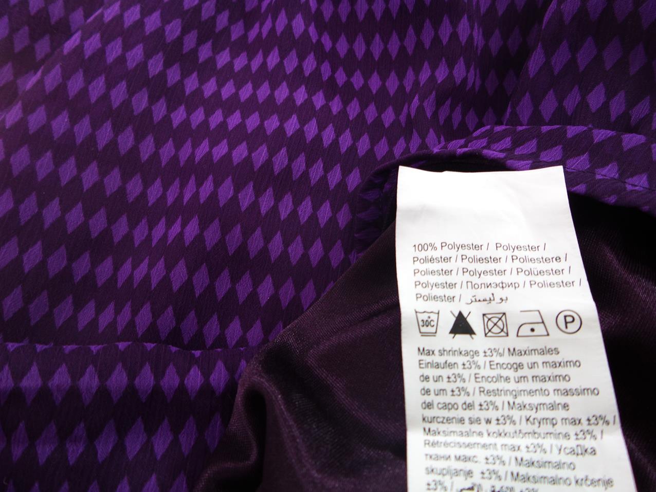 Vero moda Rozmiar L Kolor Fioletowy Geometryczny Halter Tunika Bluzka Bezrękawnik Vero moda Rozmiar L Kolor Fioletowy Geometryczny Halter Tunika Bluzka Bezrękawnik