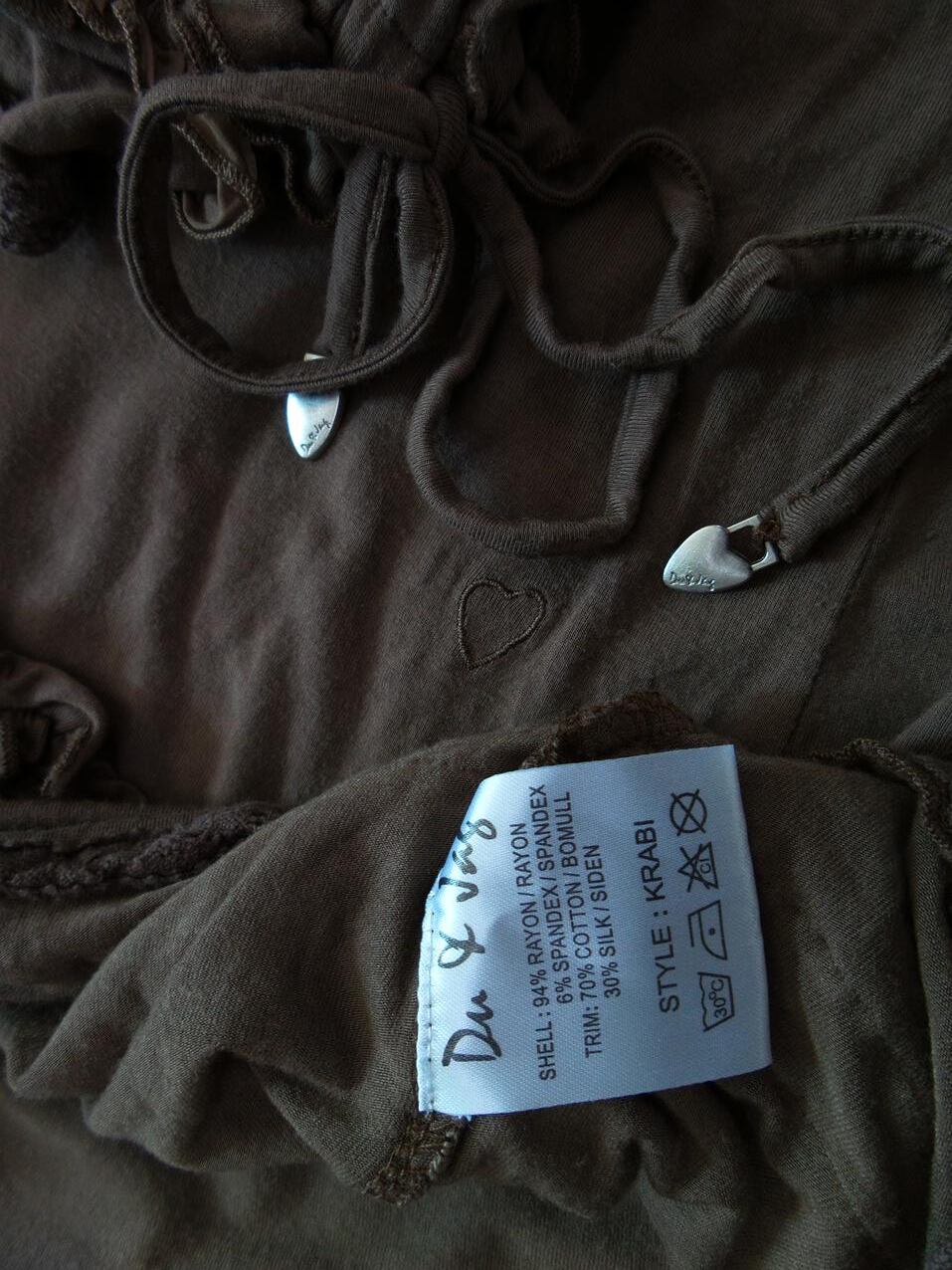 Rozmiar M Kolor Brązowy Okrągły dekolt Sukienka A-Line Długi rękaw Do Kolan Materiał Rayon Rozmiar M Kolor Brązowy Okrągły dekolt Sukienka A-Line Długi rękaw Do Kolan Materiał Rayon