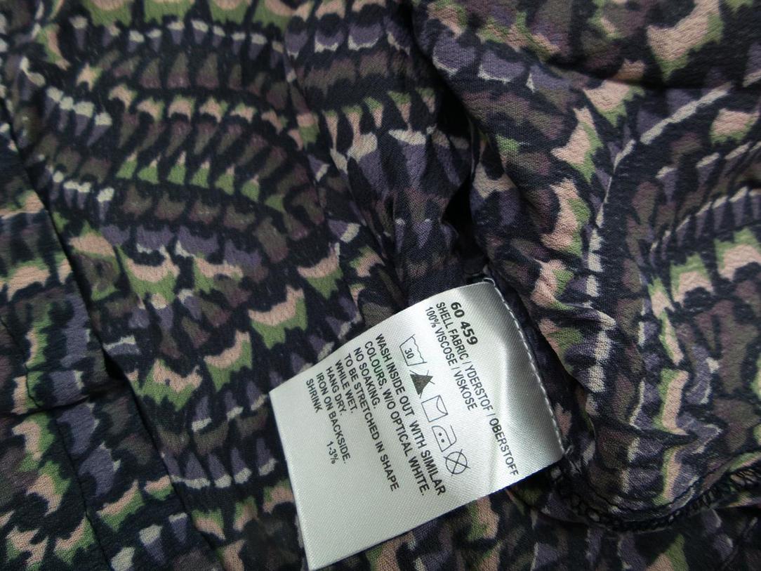 Rozmiar 42 Kolor Fioletowy Okrągły dekolt Sukienka Sheath Bezrękawnik Do Kolan Materiał Wiskoza Rozmiar 42 Kolor Fioletowy Okrągły dekolt Sukienka Sheath Bezrękawnik Do Kolan Materiał Wiskoza