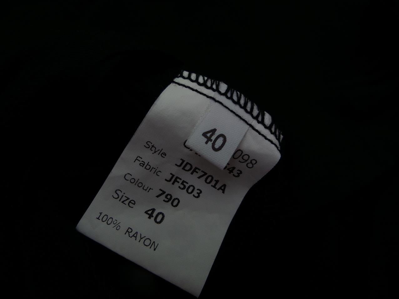 JOSEPH Rozmiar 40 Kolor Czarny Okrągły dekolt Bluzka Bezrękawnik Materiał Rayon