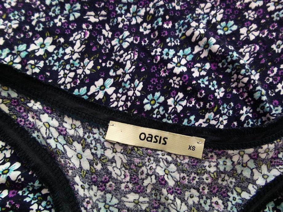 Oasis Rozmiar XS Kolor Fioletowy Okrągły dekolt Tunika Bluzka Bezrękawnik Materiał Wiskoza Oasis Rozmiar XS Kolor Fioletowy Okrągły dekolt Tunika Bluzka Bezrękawnik Materiał Wiskoza