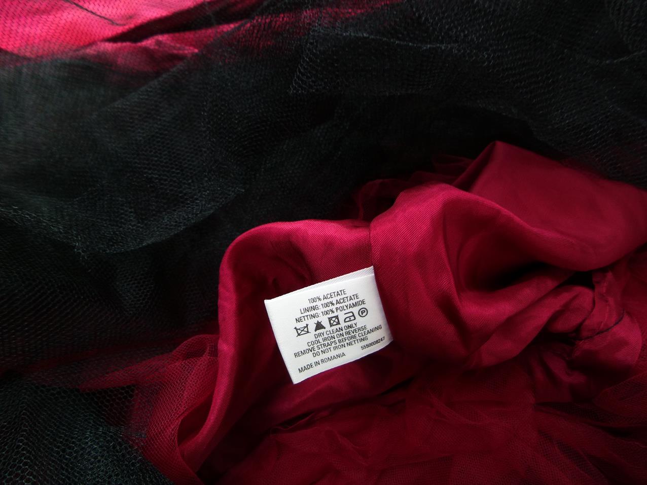 Belle by Oasis Rozmiar 10/36 Kolor Czerwony Odkryte Ramiona Suknia Balowa Sukienka Wieczorowa Bezrękawnik Do Kolan Belle by Oasis Rozmiar 10/36 Kolor Czerwony Odkryte Ramiona Suknia Balowa Sukienka Wieczorowa Bezrękawnik Do Kolan