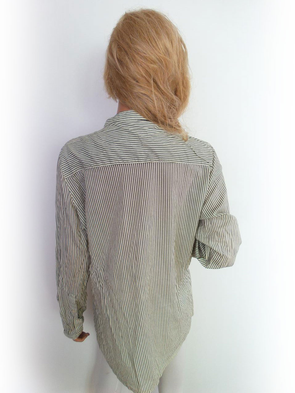 Jackie Rozmiar 48/50 Kolor Kremowy Pasy Crew Neck Tunika Zapinana Bluzka Długi rękaw Materiał Bawełna Jackie Rozmiar 48/50 Kolor Kremowy Pasy Crew Neck Tunika Zapinana Bluzka Długi rękaw Materiał Bawełna