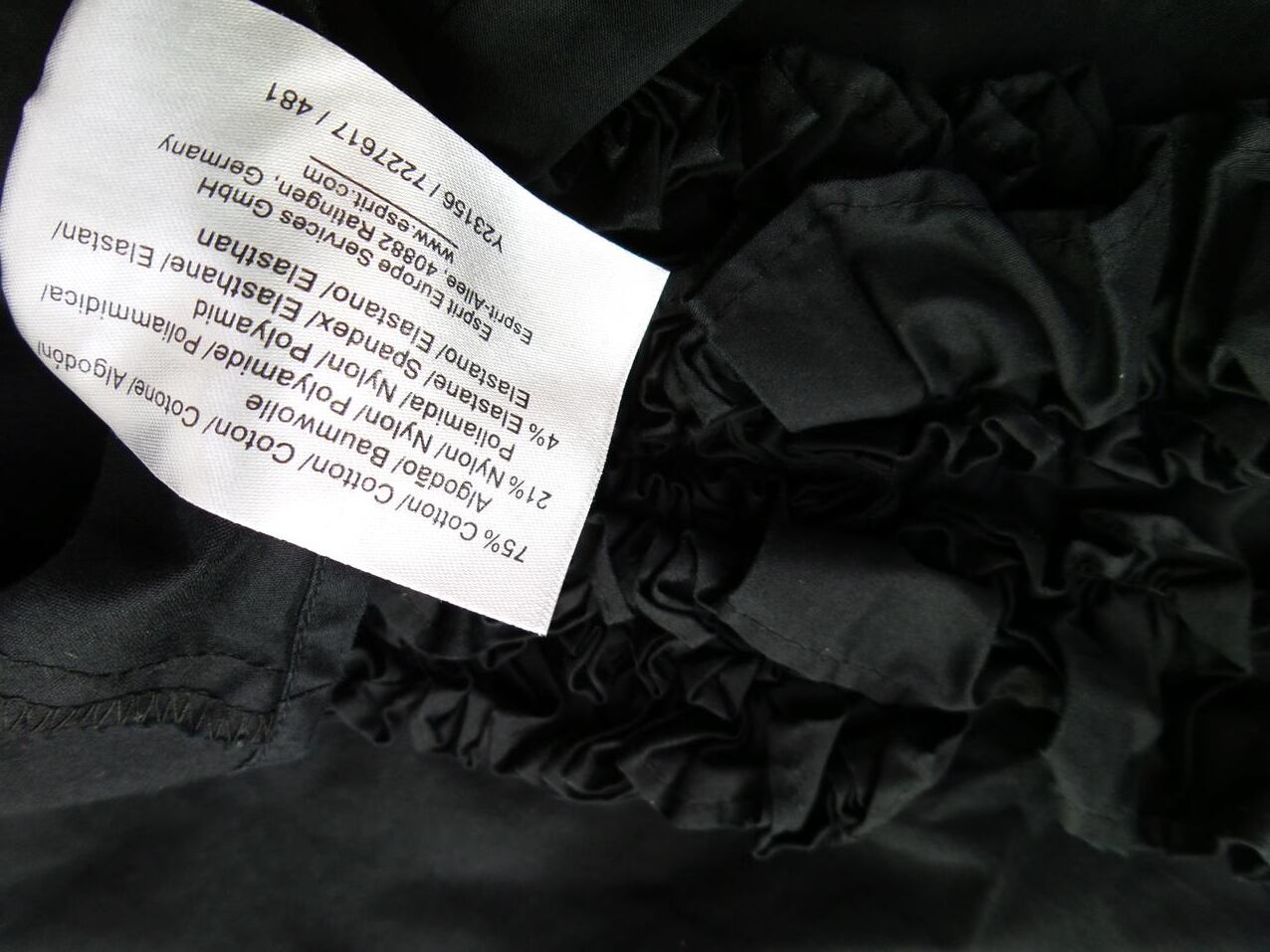 Esprit Rozmiar 36 Kolor Czarny Okrągły dekolt Tunika Bluzka Rękaw 3/4 Materiał Bawełna Esprit Rozmiar 36 Kolor Czarny Okrągły dekolt Tunika Bluzka Rękaw 3/4 Materiał Bawełna