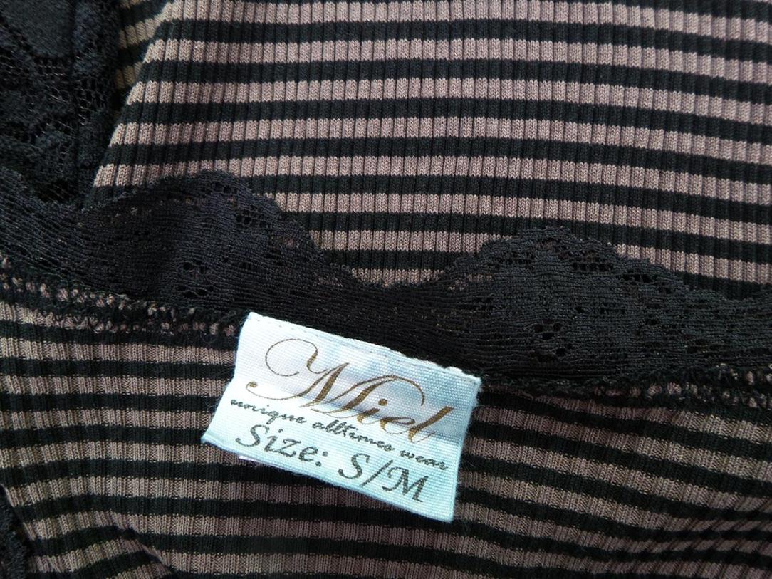 Miel Rozmiar S/M Kolor Brązowy Okrągły dekolt Sukienka Bodycon Długi rękaw Krótka Materiał Jedwab