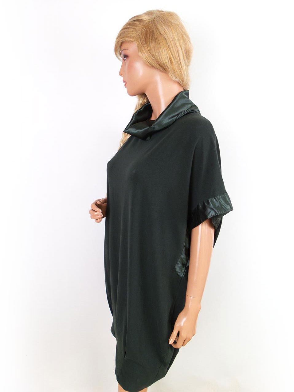 Karen by Simonsen Rozmiar L Kolor Zielony Golf Sukienka Mini Krótki rękaw Krótka Materiał Bawełna Karen by Simonsen Rozmiar L Kolor Zielony Golf Sukienka Mini Krótki rękaw Krótka Materiał Bawełna