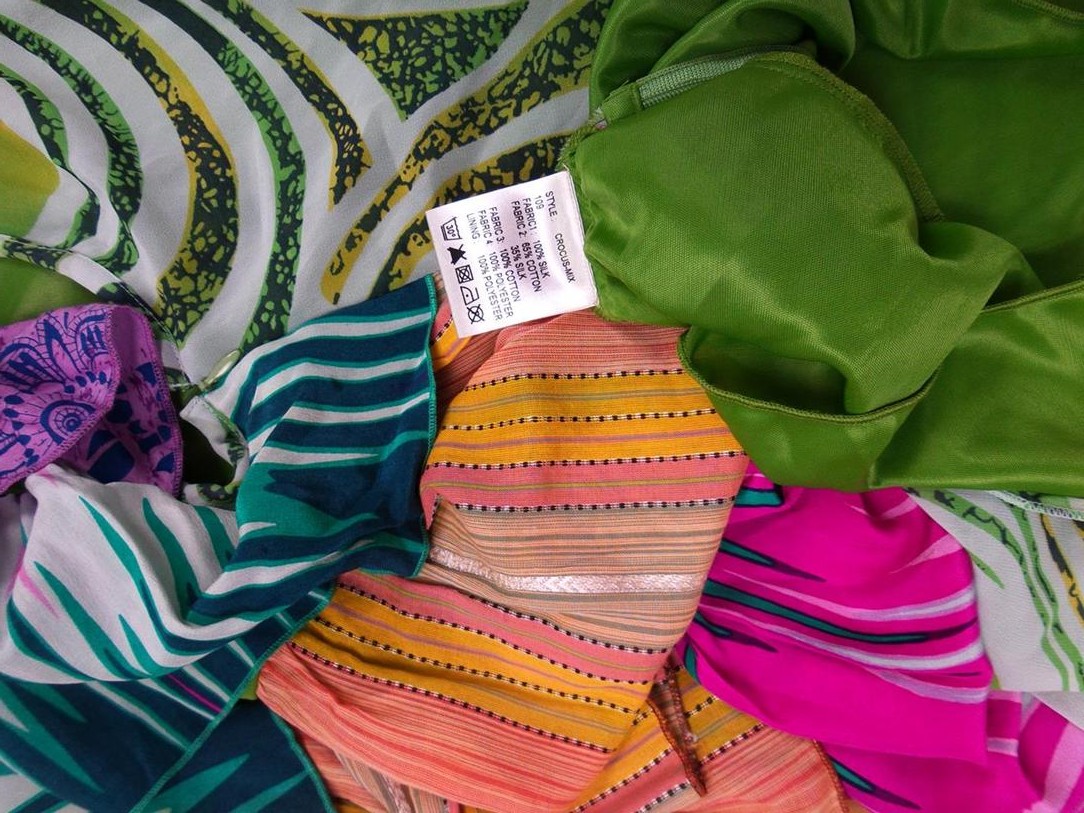 St-martins Rozmiar L Kolor Różowy Halter Tunika Bluzka Bezrękawnik Materiał Jedwab St-martins Rozmiar L Kolor Różowy Halter Tunika Bluzka Bezrękawnik Materiał Jedwab