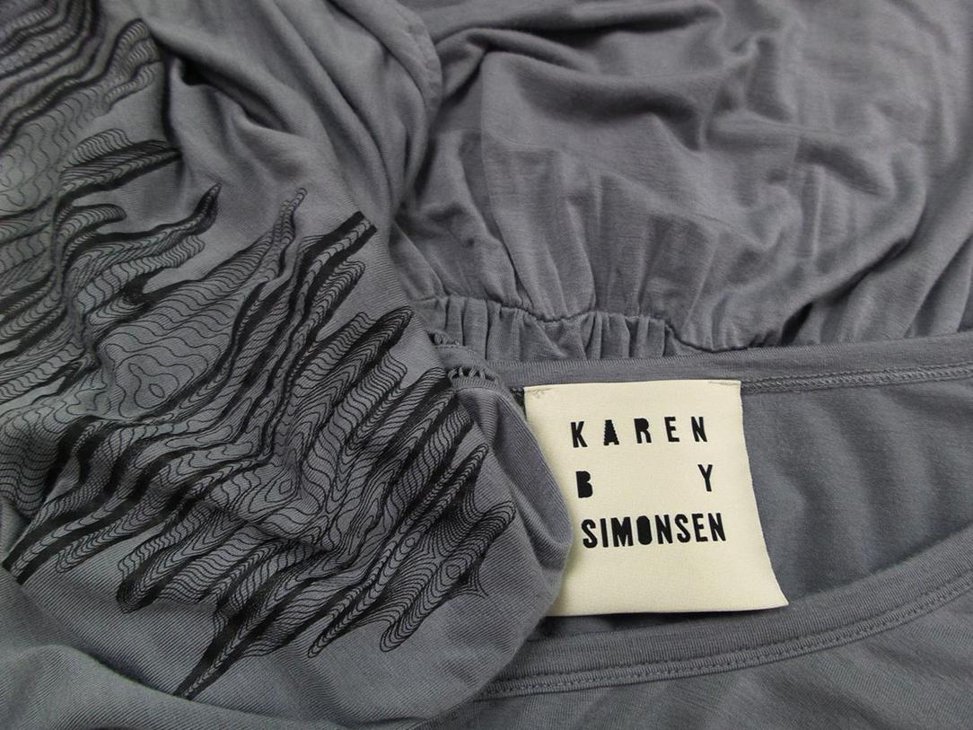 Karen by Simonsen Rozmiar S Kolor Niebieski Okrągły dekolt Tunika Bluzka Krótki rękaw Materiał Wiskoza Karen by Simonsen Rozmiar S Kolor Niebieski Okrągły dekolt Tunika Bluzka Krótki rękaw Materiał Wiskoza