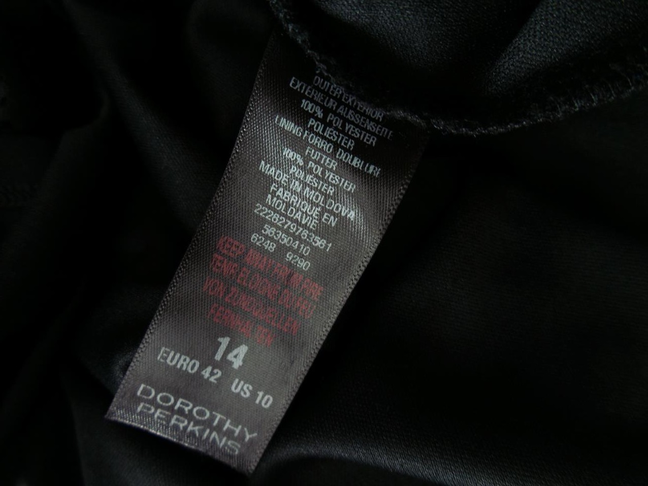Dorothy perkins Rozmiar 42 Kolor Czarny Okrągły dekolt Sukienka A-Line Bezrękawnik Do Kolan Dorothy perkins Rozmiar 42 Kolor Czarny Okrągły dekolt Sukienka A-Line Bezrękawnik Do Kolan