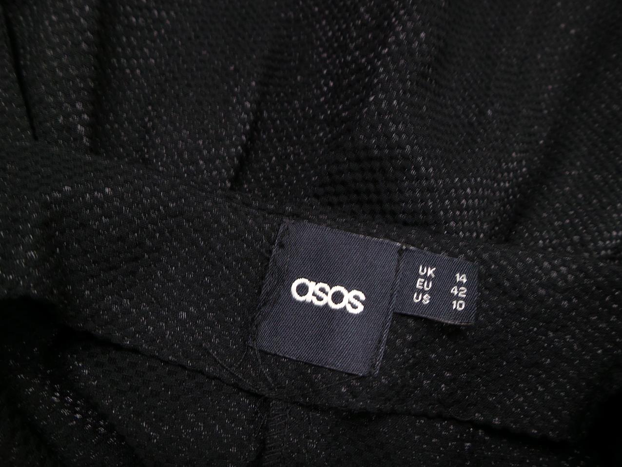 ASOS Rozmiar 42 Kolor Czarny Okrągły dekolt Sukienka Maxi Bezrękawnik Długa Materiał Wiskoza ASOS Rozmiar 42 Kolor Czarny Okrągły dekolt Sukienka Maxi Bezrękawnik Długa Materiał Wiskoza