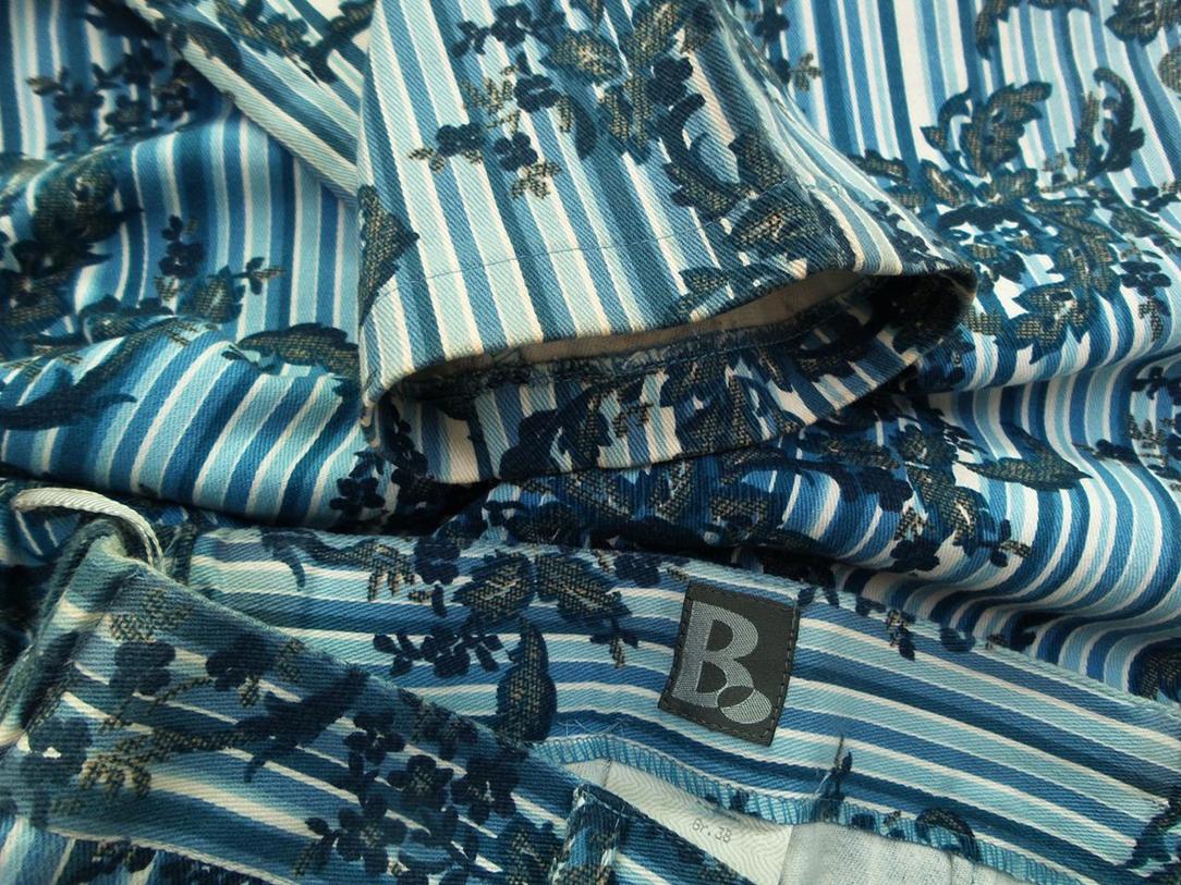 20170927_103755.jpg B Vintage Rozmiar 38 Kolor Niebieski Spodnie Casual Materiał Bawełna