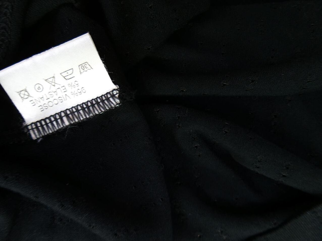 The Masai Rozmiar L Kolor Czarny Kwadratowy dekolt Tunika Bluzka Krótki rękaw Materiał Wiskoza The Masai Rozmiar L Kolor Czarny Kwadratowy dekolt Tunika Bluzka Krótki rękaw Materiał Wiskoza