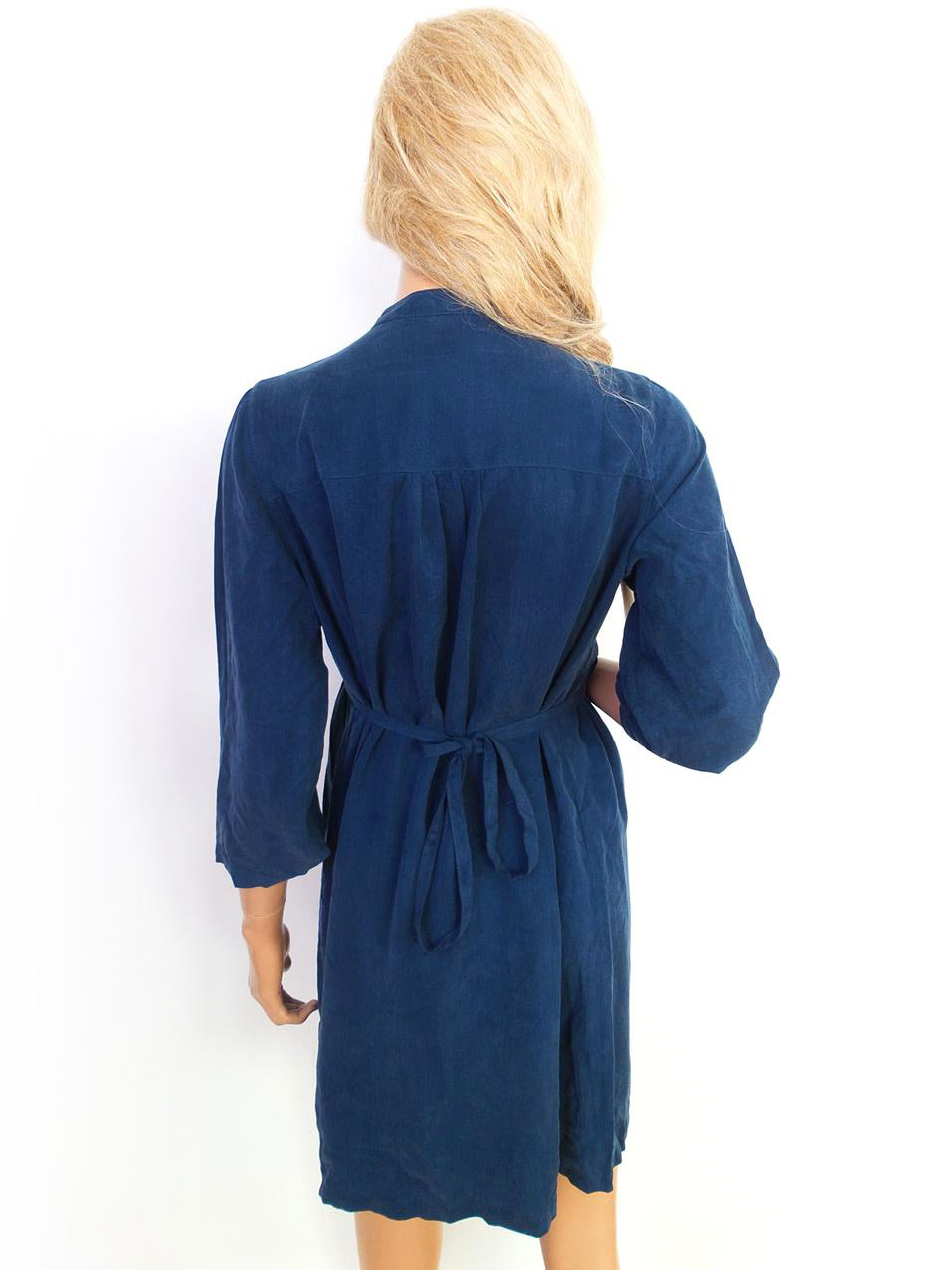 Hillevi Rozmiar 38 Kolor Granatowy Split Crew Neck Sukienka Koszulowa Rękaw 3/4 Do Kolan Materiał Tencel 100% Hillevi Rozmiar 38 Kolor Granatowy Split Crew Neck Sukienka Koszulowa Rękaw 3/4 Do Kolan Materiał Tencel 100%
