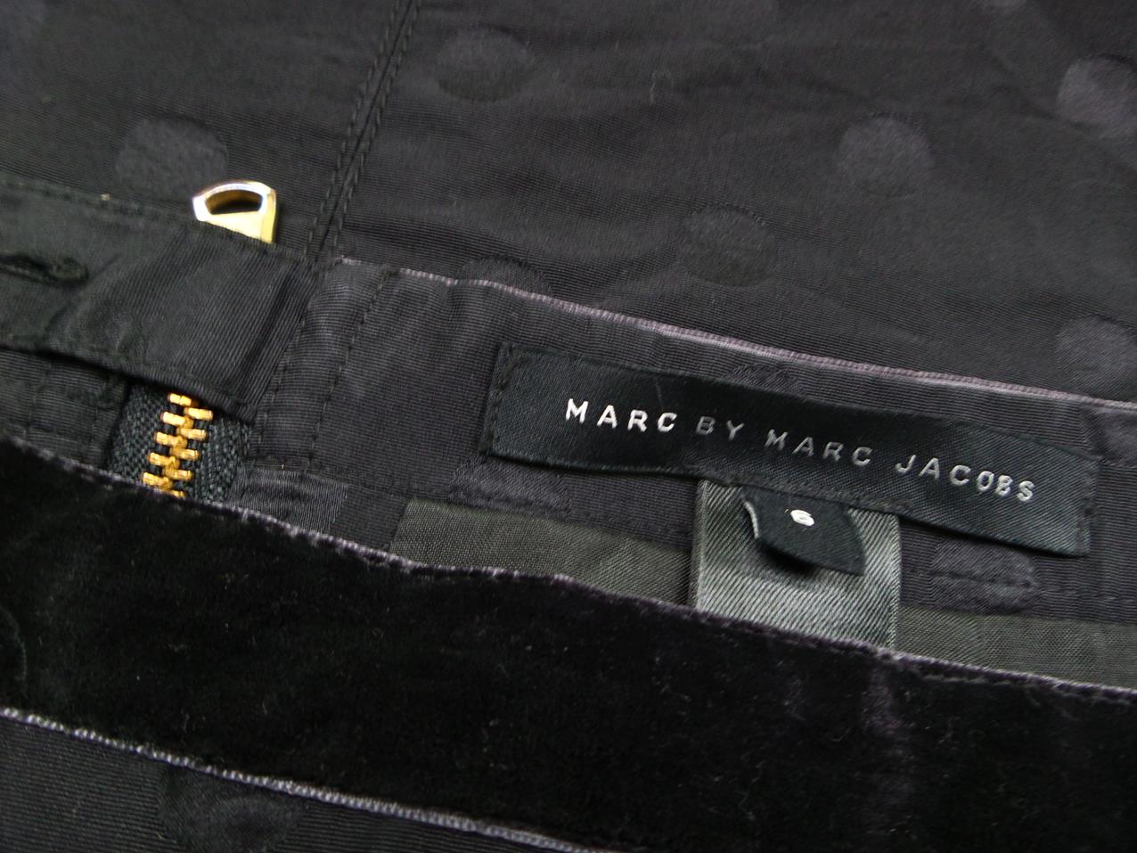 Marc by Marc Jacobs Rozmiar 6 (34) Kolor Czarny Spódnica Prosta i Ołówkowa Do Kolan Materiał Bawełna