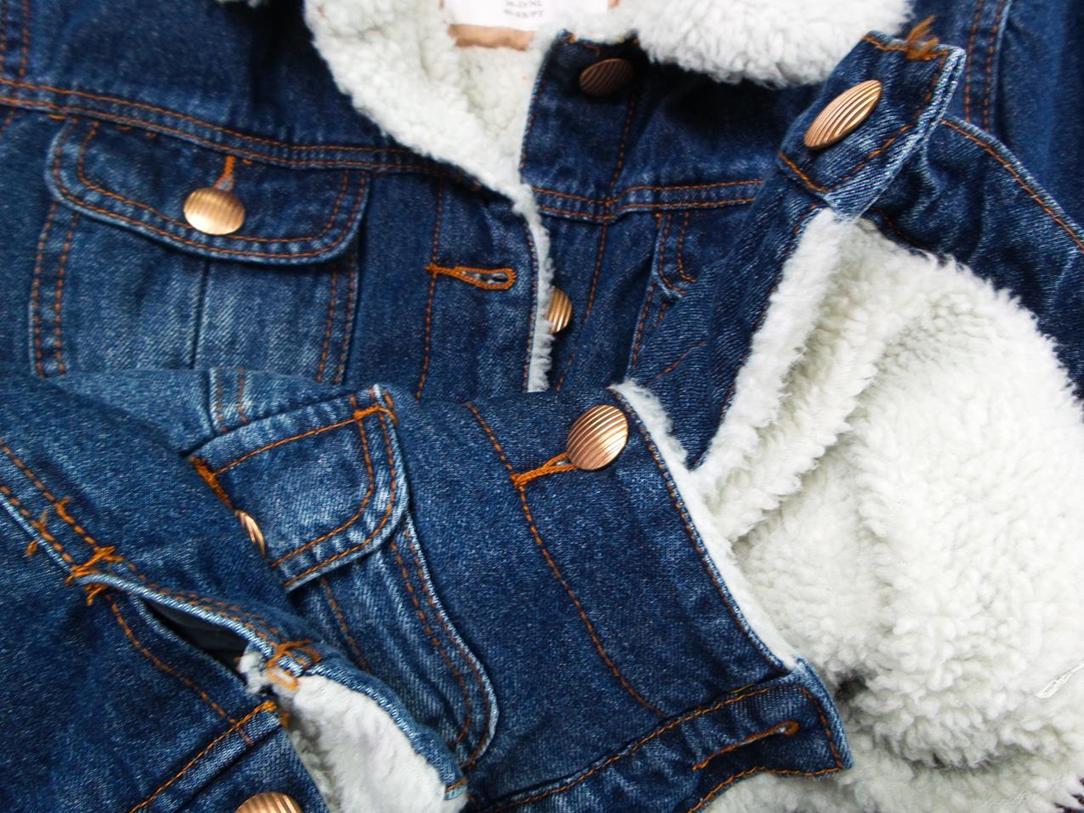 20171011_111742.jpg Denim Rozmiar 38 Kolor Granatowy Kurtka Jeansowa Długi rękaw Materiał Bawełna 100%