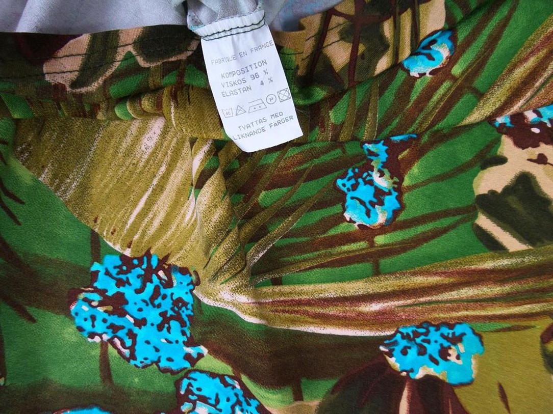 ZOUL Rozmiar S Kolor Zielony W serek Sukienka Bodycon Bezrękawnik Do Kolan Materiał Wiskoza ZOUL Rozmiar S Kolor Zielony W serek Sukienka Bodycon Bezrękawnik Do Kolan Materiał Wiskoza