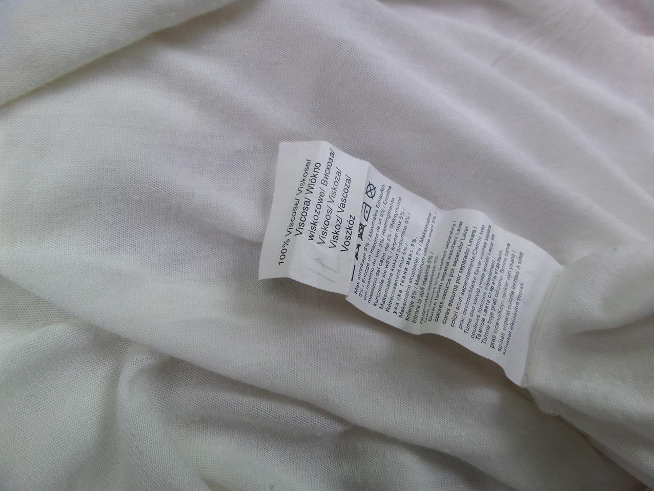 Only Rozmiar M Kolor Biały Drapowany dekolt Tunika Bluzka Bezrękawnik Materiał Wiskoza 100% Only Rozmiar M Kolor Biały Drapowany dekolt Tunika Bluzka Bezrękawnik Materiał Wiskoza 100%