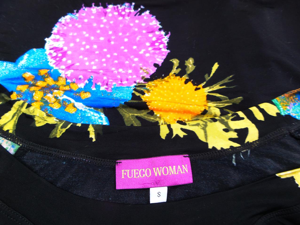 Fuego woman Rozmiar S Kolor Czarny Okrągły dekolt Tunika Bluzka Krótki rękaw Fuego woman Rozmiar S Kolor Czarny Okrągły dekolt Tunika Bluzka Krótki rękaw