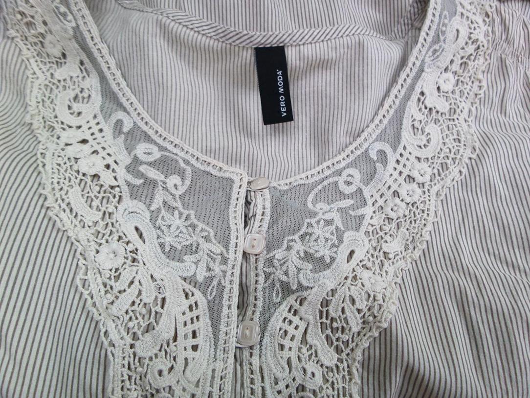 Vero moda Rozmiar XS Kolor Beżowy Okrągły dekolt Tunika Bluzka Krótki rękaw Materiał Bawełna 100% Vero moda Rozmiar XS Kolor Beżowy Okrągły dekolt Tunika Bluzka Krótki rękaw Materiał Bawełna 100%
