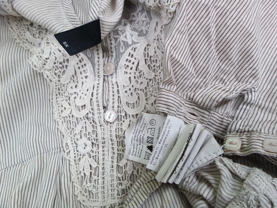 Vero moda Rozmiar XS Kolor Beżowy Okrągły dekolt Tunika Bluzka Krótki rękaw Materiał Bawełna 100% Vero moda Rozmiar XS Kolor Beżowy Okrągły dekolt Tunika Bluzka Krótki rękaw Materiał Bawełna 100%