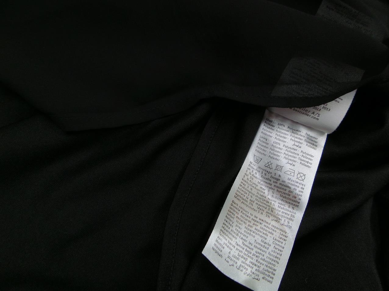 Vero moda Rozmiar 36 Kolor Czarny Odkryte Ramiona Sukienka A-Line Bezrękawnik Do Kolan Vero moda Rozmiar 36 Kolor Czarny Odkryte Ramiona Sukienka A-Line Bezrękawnik Do Kolan