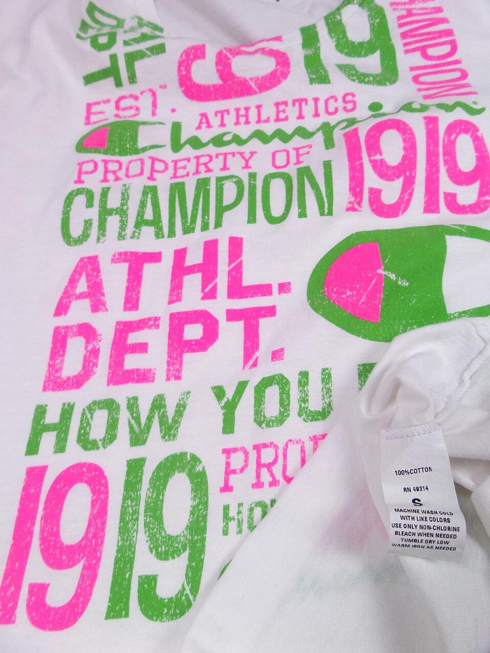 Champion Rozmiar S Kolor Biały Okrągły dekolt T-Shirt Krótki rękaw Materiał Bawełna 100%