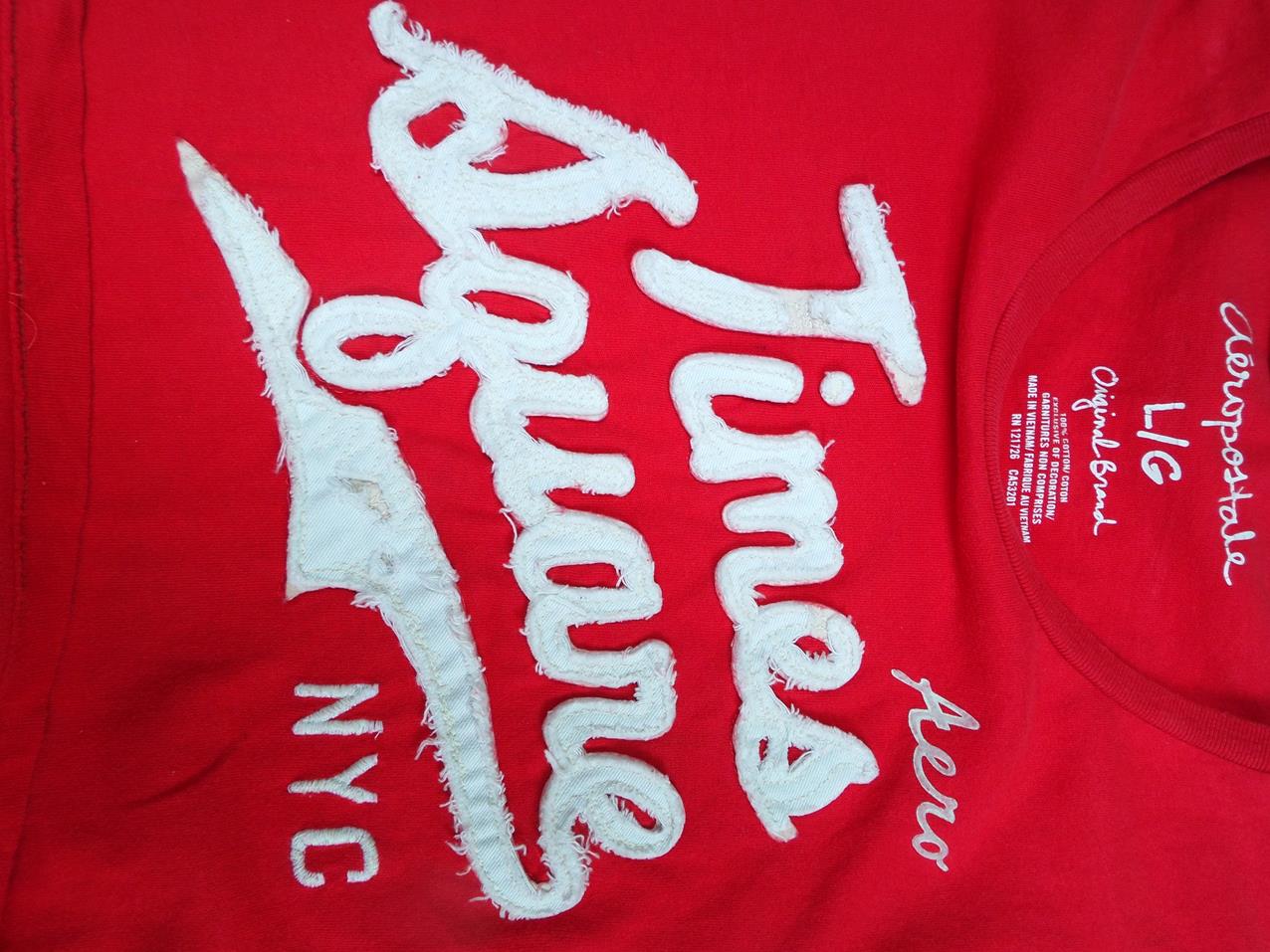 Aeropostale Rozmiar L Kolor Czerwony Okrągły dekolt T-Shirt Krótki rękaw Materiał Bawełna 100% Aeropostale Rozmiar L Kolor Czerwony Okrągły dekolt T-Shirt Krótki rękaw Materiał Bawełna 100%