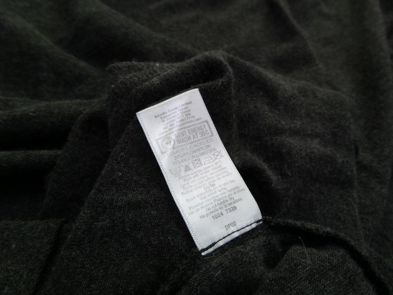 Dorothy perkins Rozmiar 36 Kolor Szary Drapowany dekolt Sukienka Sweterkowa Krótki rękaw Krótka Materiał Akryl Dorothy perkins Rozmiar 36 Kolor Szary Drapowany dekolt Sukienka Sweterkowa Krótki rękaw Krótka Materiał Akryl